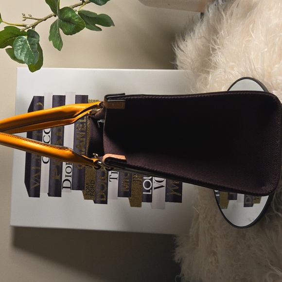 Tory Burch NWOTs Canvas Colorblock Tote - Picture 6 of 14